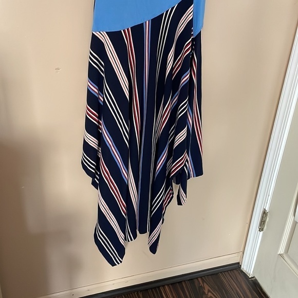 MONSE
Deconstructed Jersey Tee Dress - Picture 8 of 8